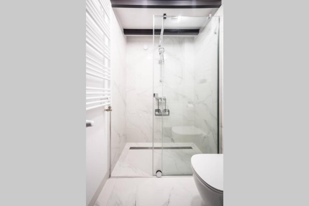 Апартаменти 5eco Pearl Jagiellonska 27 Old Town *